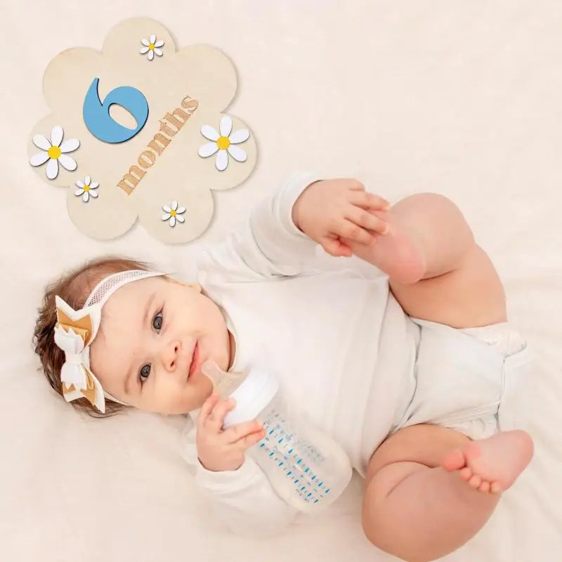 Wooden Monthly Milestone Cards - Monthly Numbers for Newborn and Baby Growth Keepsake Photos